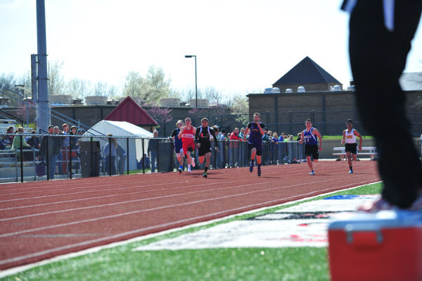 038UniRelaysB14.jpg