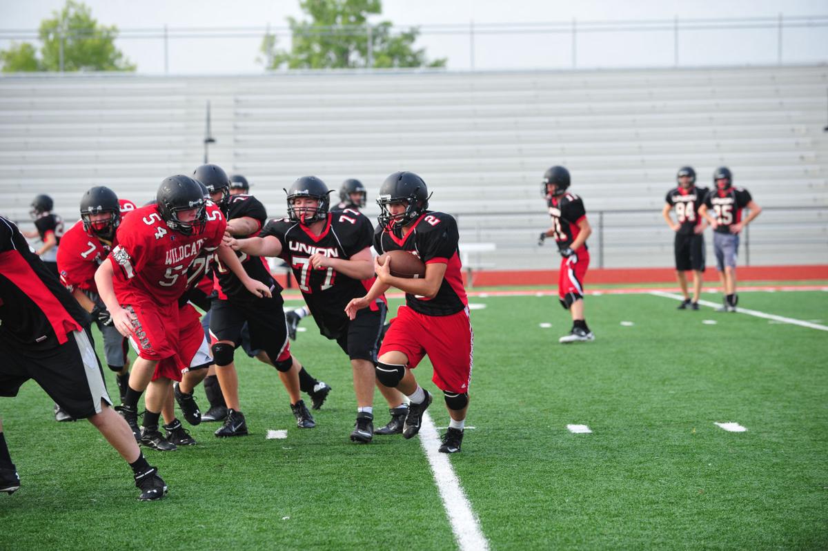 002UniFBPr14.jpg