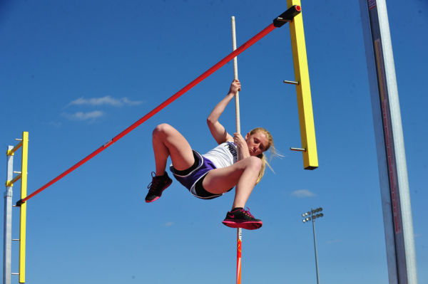 009UniRelaysB14.jpg