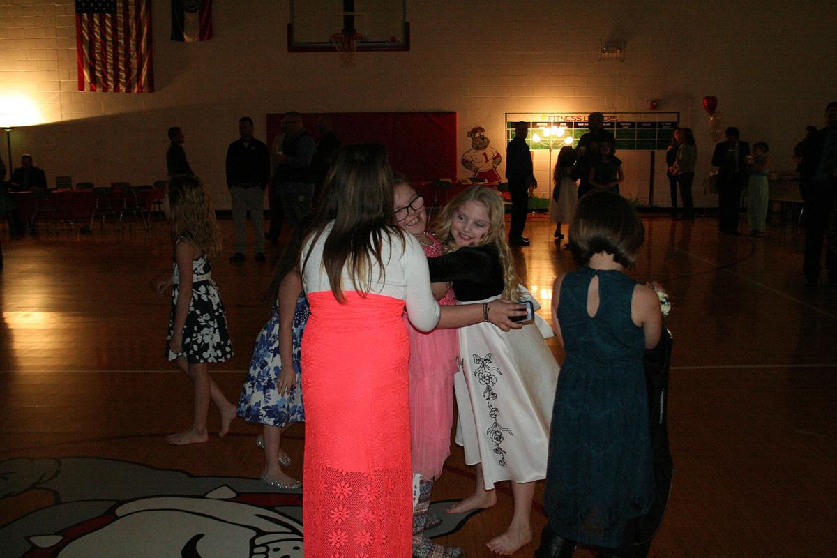 031002 SCN mom prom.gif.jpg