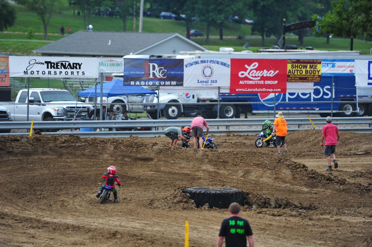 055T&CSunMotocross19.jpg
