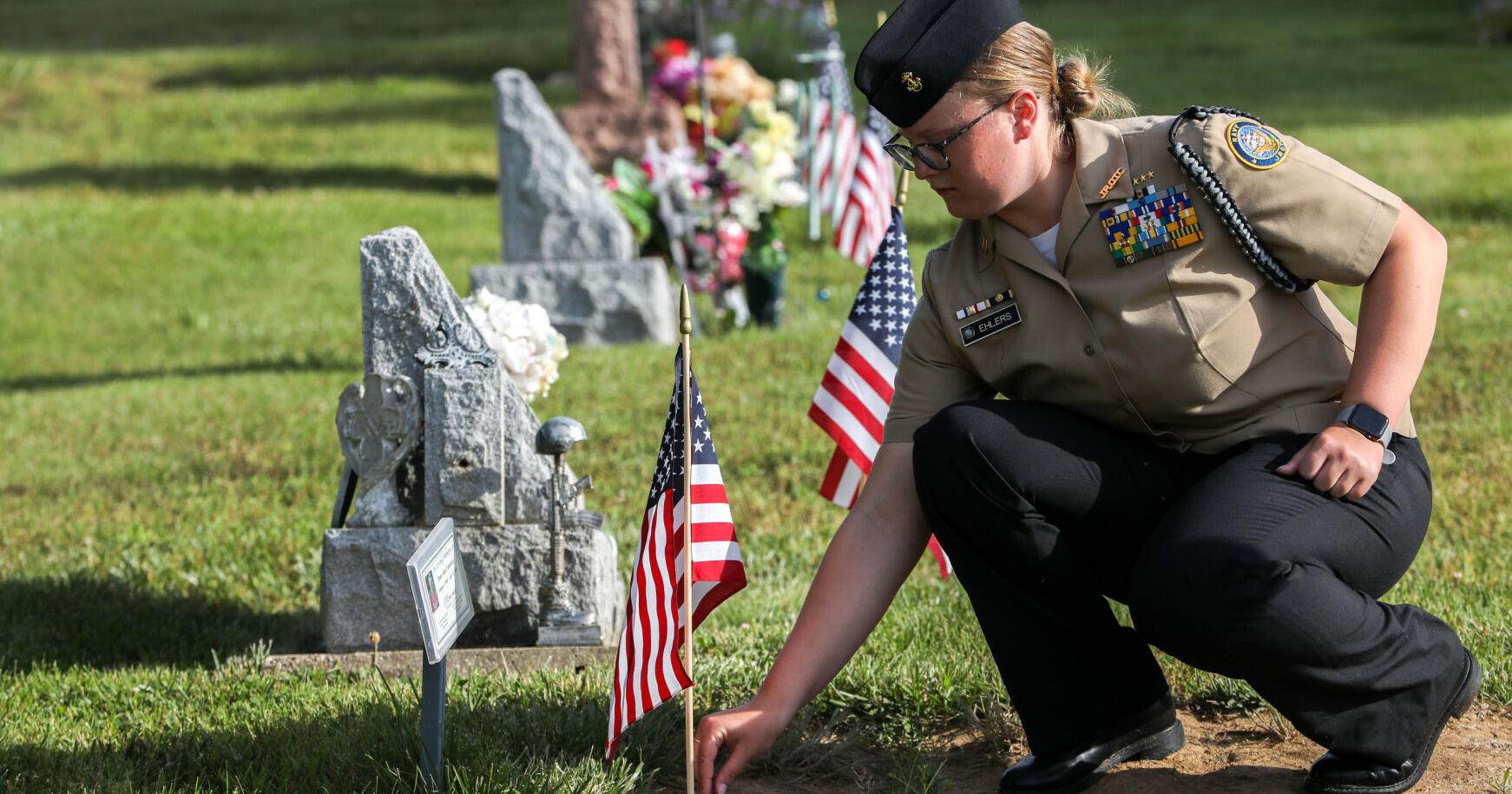 Fallen veterans honored in area Memorial Day ceremonies