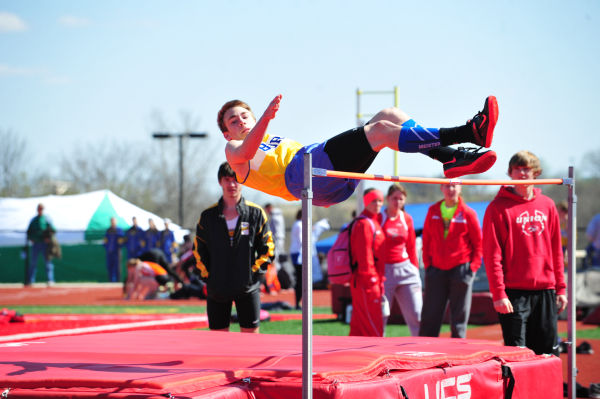 039UniRelaysA14.jpg