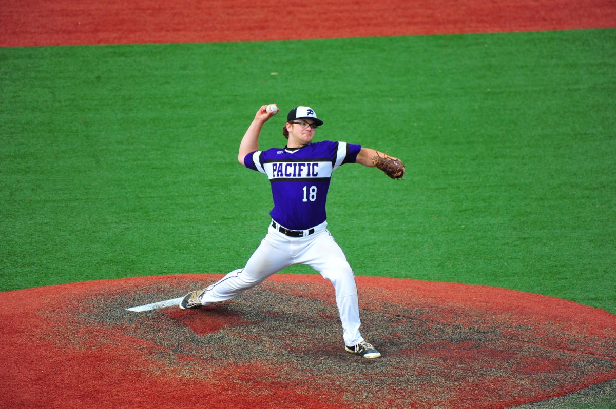 003BorPacBsb17.jpg