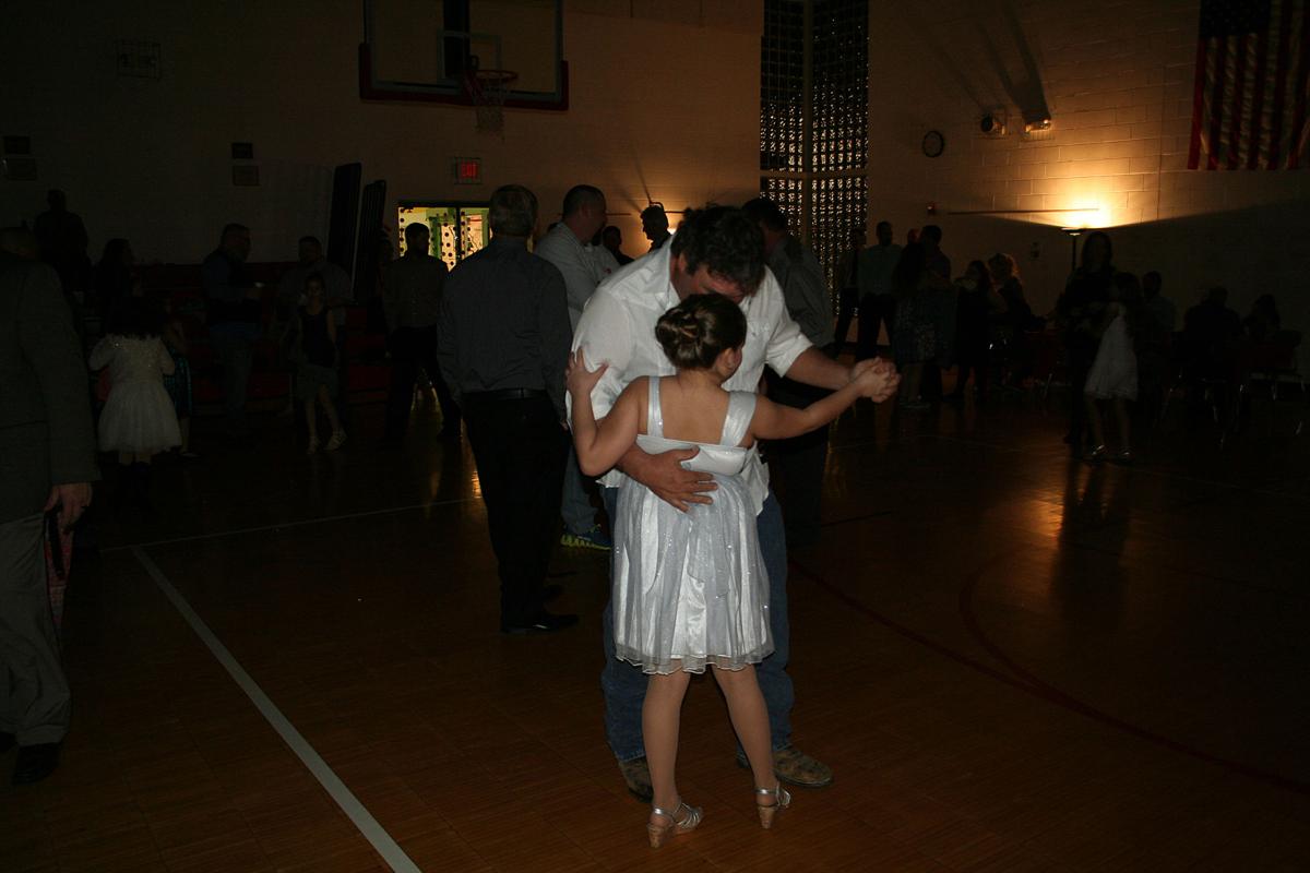 055002 SCN mom prom.gif.jpg