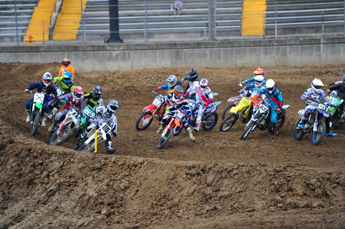 013T&CSunMotocross19.jpg