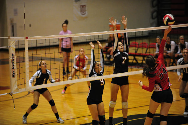 010UniStJVB13.jpg