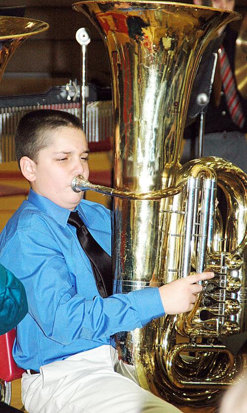 Tuba Performer