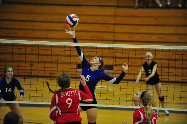020WHSBorVBTny13.jpg