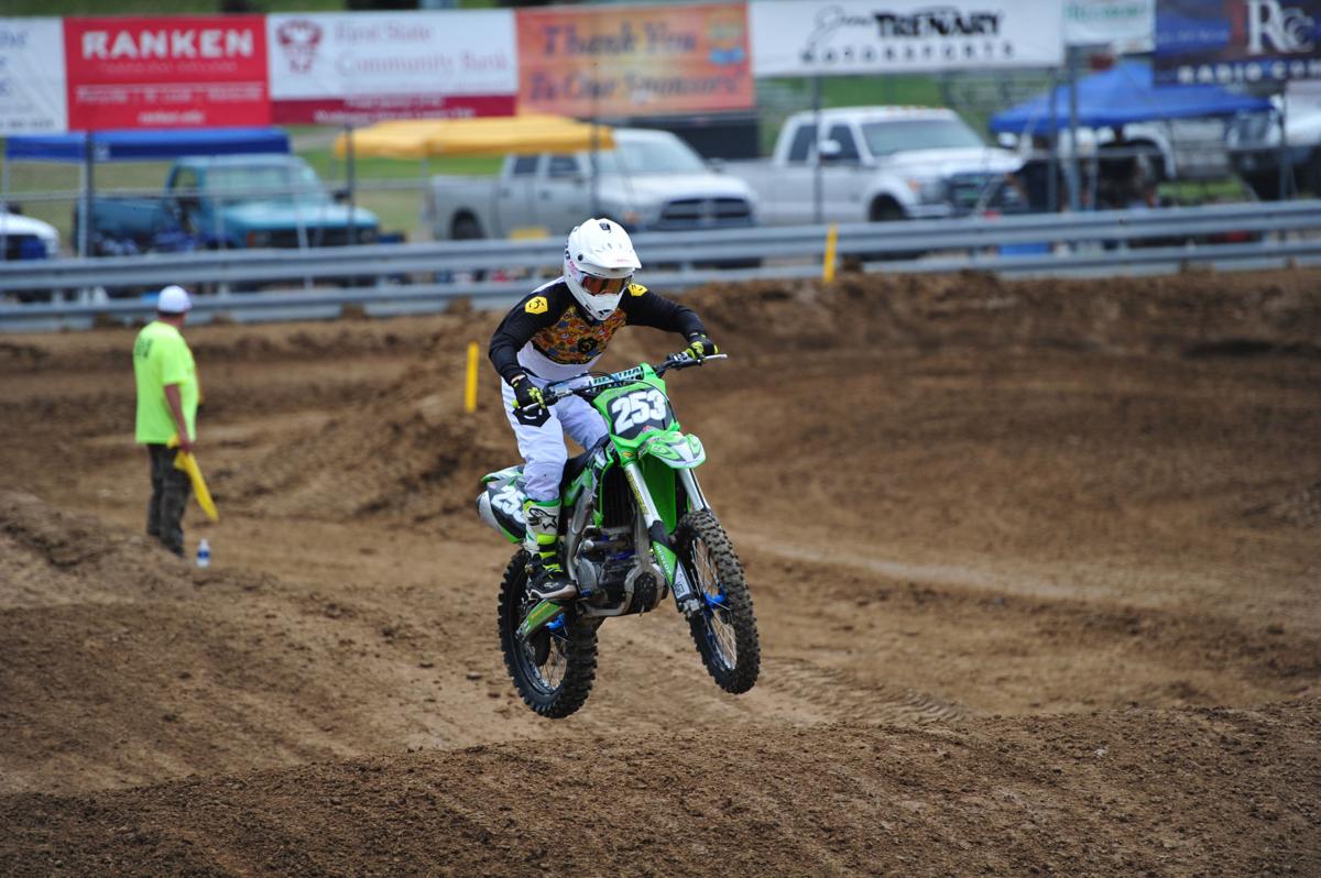 148T&CSunMotocross19.jpg