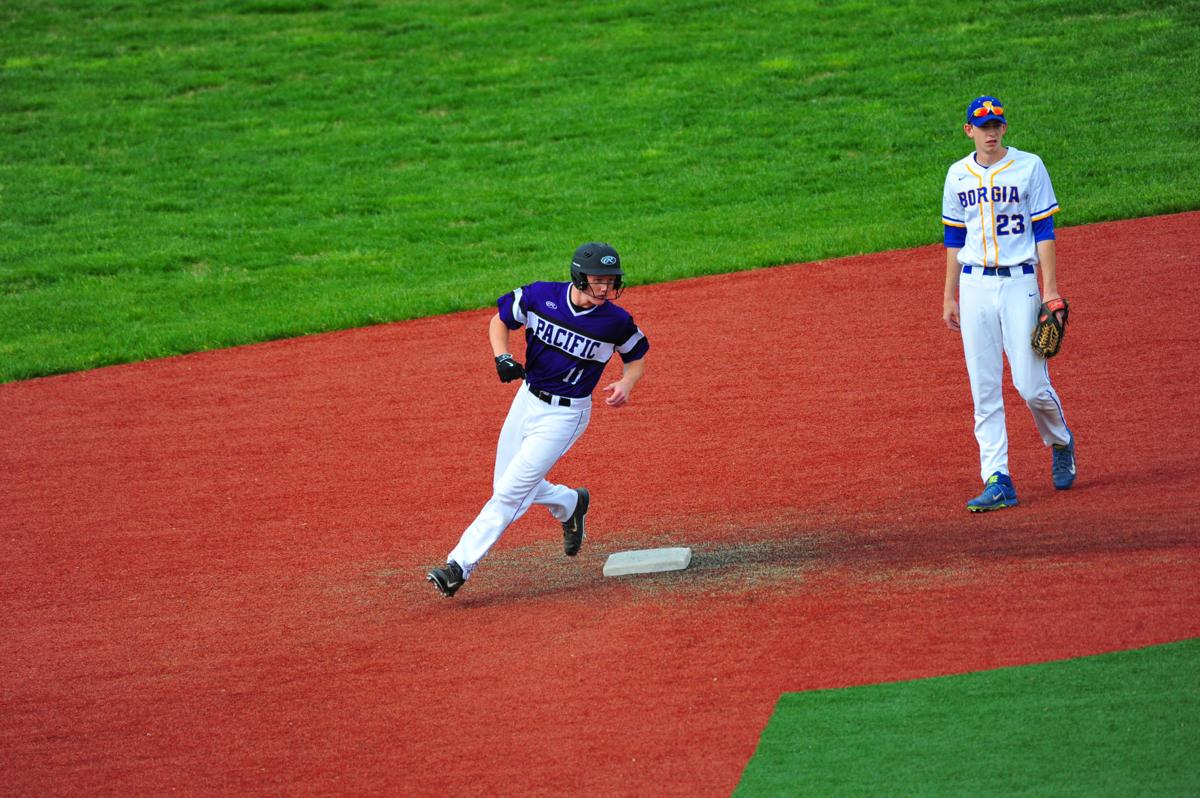 051BorPacBsb17.jpg