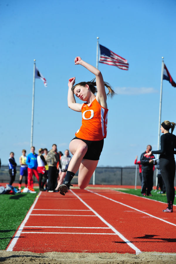 025UniRelaysB14.jpg