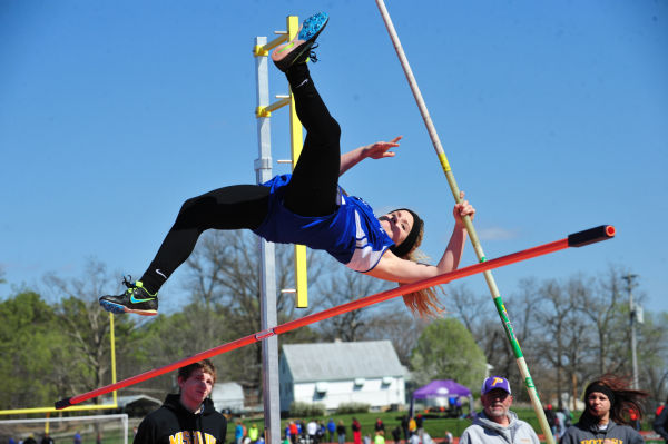 068UniRelaysA14.jpg