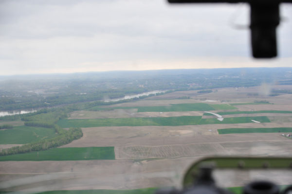 003B17MediaFlight14.jpg
