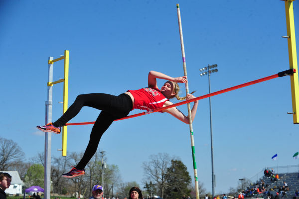062UniRelaysA14.jpg