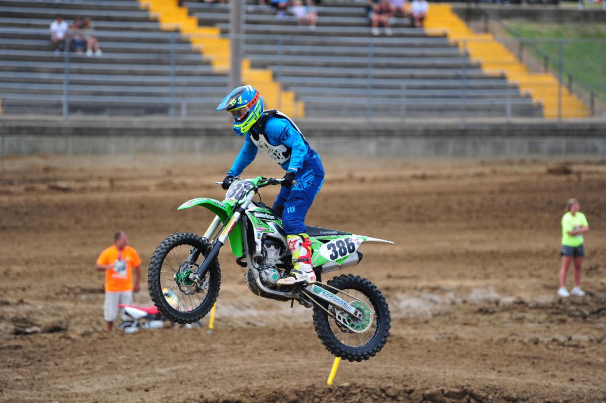 172T&CSunMotocross19.jpg