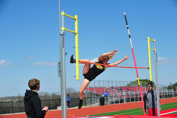056UniRelaysA14.jpg