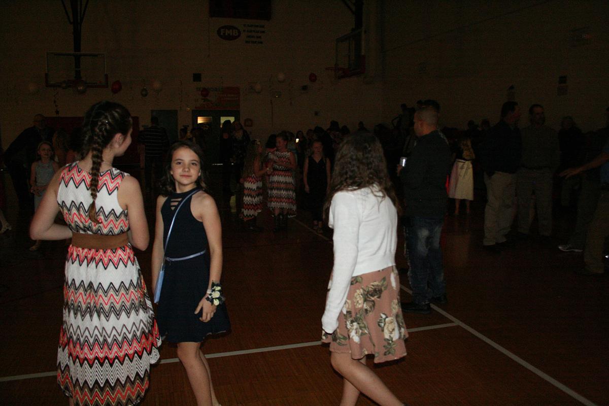 045002 SCN mom prom.gif.jpg
