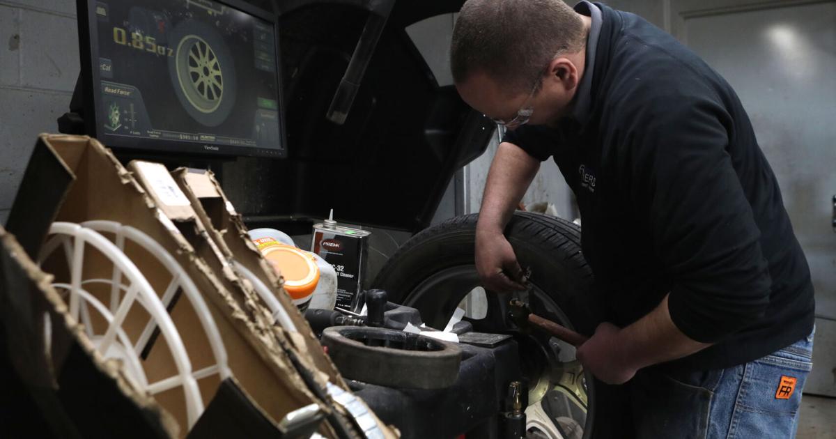 Portion shortages, price tag hikes hitting vehicle mechanics, car maintenance stores | Neighborhood Information