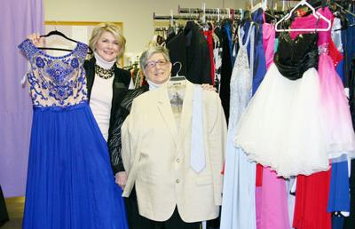 Say Yes To A Dress Or Suit Feature Stories Emissourian Com