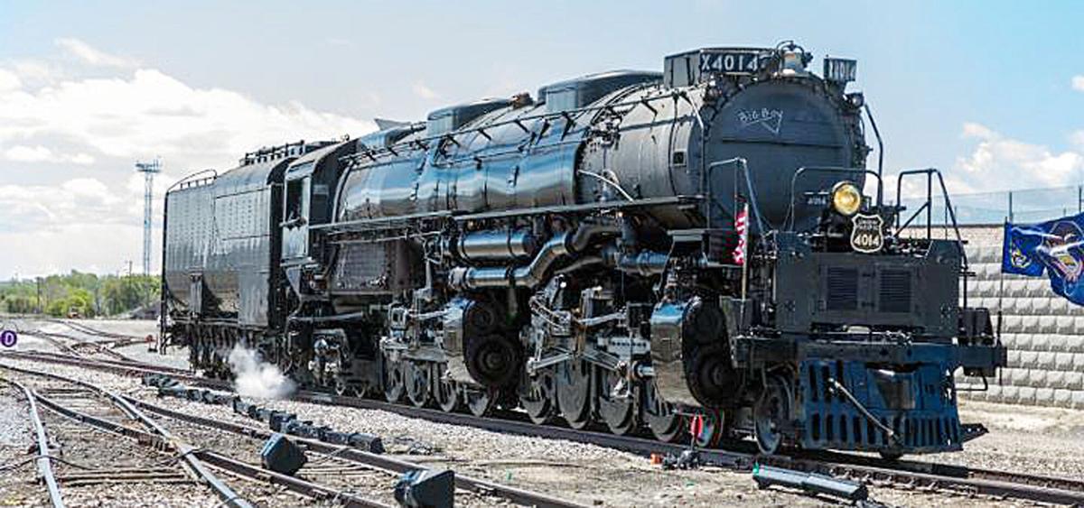 1940s Union Pacific steam locomotives - Trains