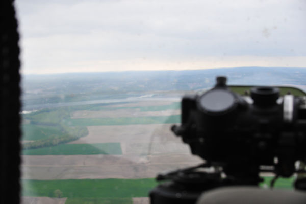 049B17MediaFlight14.jpg