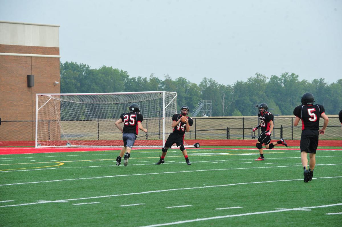 005UniFBPr14.jpg