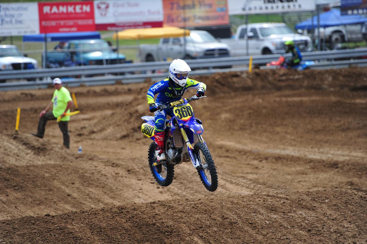 188T&CSunMotocross19.jpg