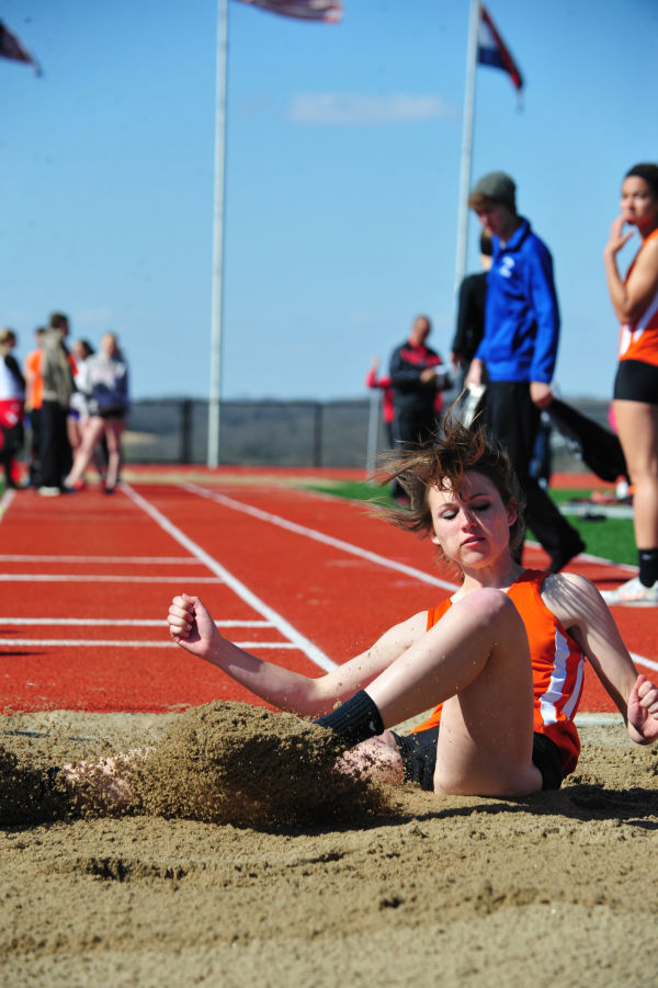 029UniRelaysB14.jpg