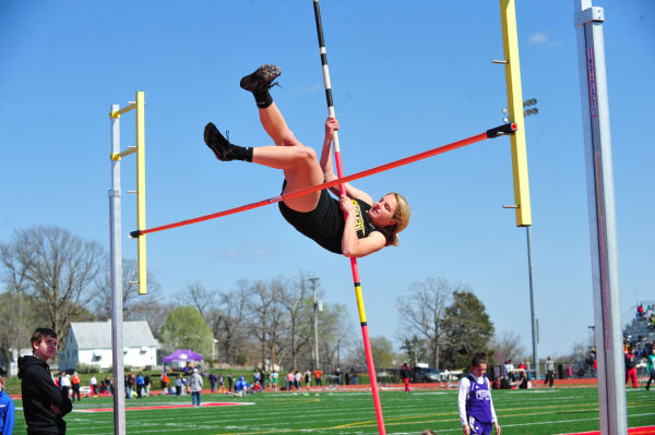003UniRelaysB14.jpg