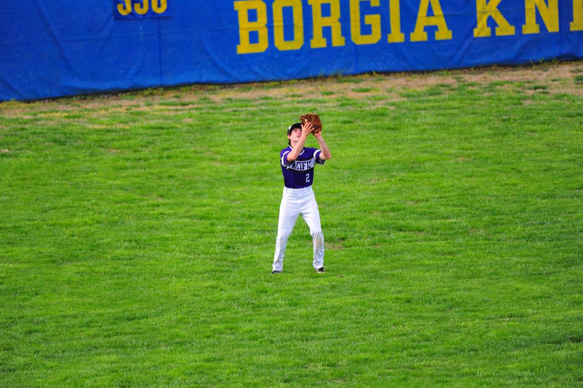 075BorPacBsb17.jpg