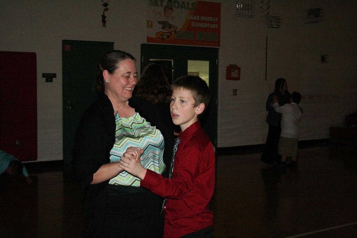 011002 SCN mom prom.gif.jpg