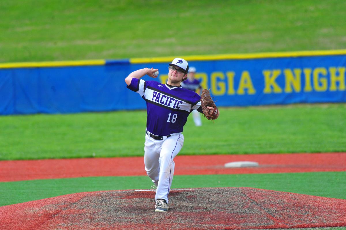 006BorPacBsb17.jpg
