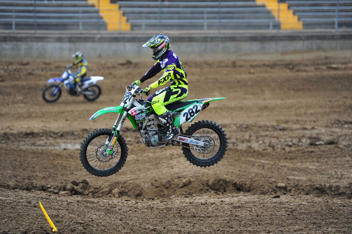117T&CSunMotocross19.jpg