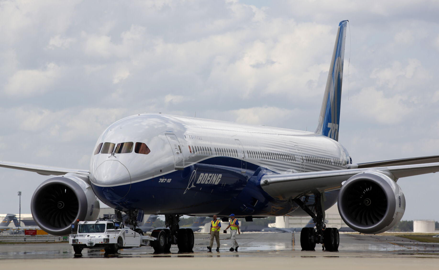 Boeing Reports $6 Billion Quarterly Loss Ahead Of Vote By Union Workers ...