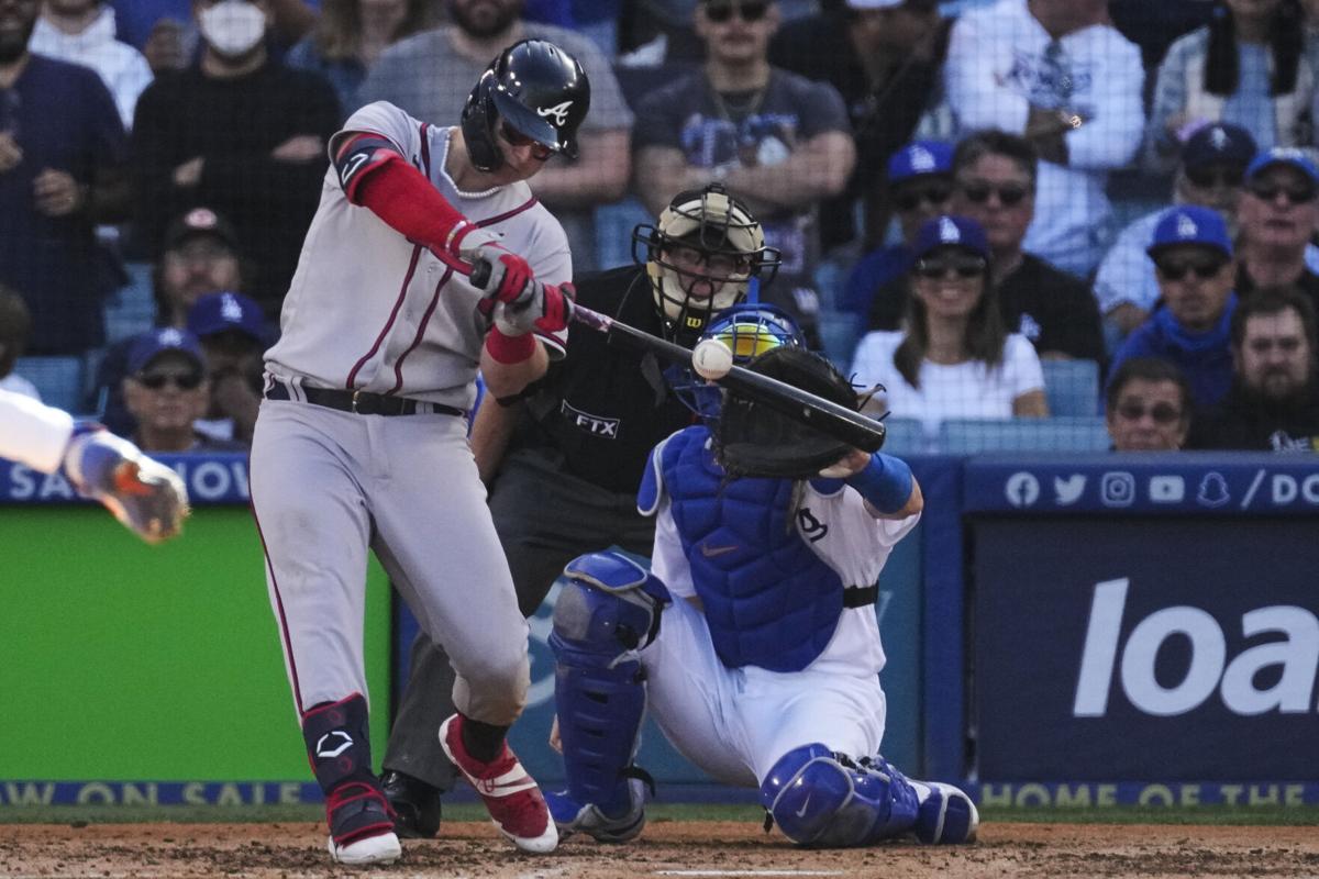 Cody Bellinger, Mookie Betts rally Dodgers, cut Atlanta's NLCS lead to 2-1  