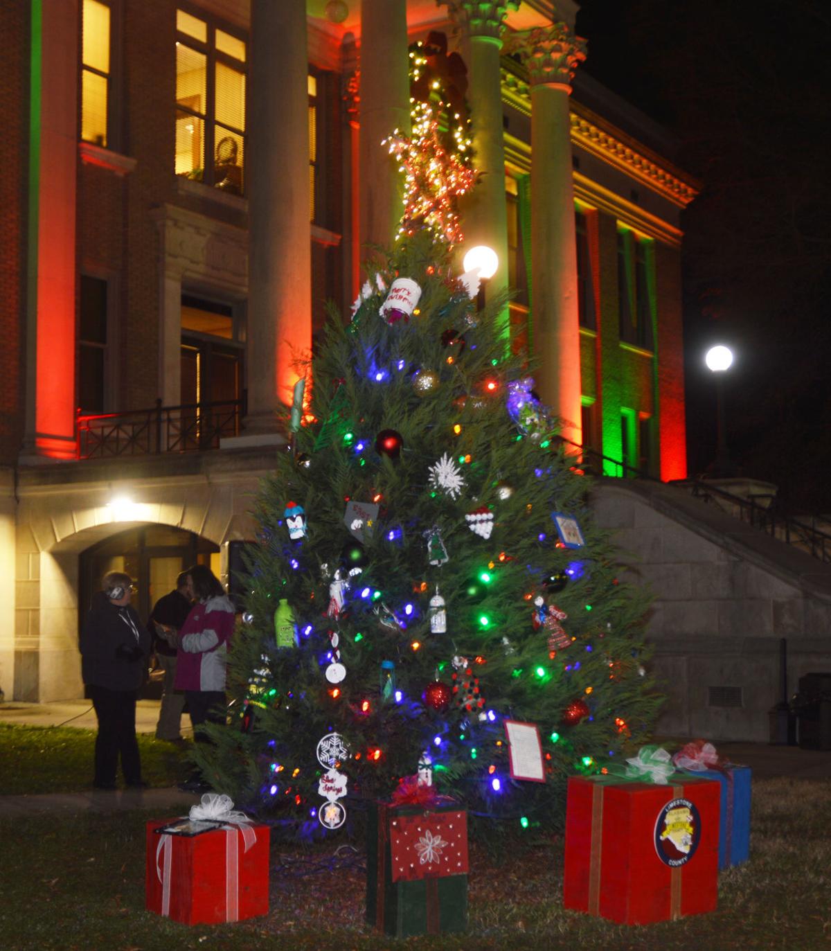 Athens Trustmark Christmas Parade And Athens Limestone Tree Lighting