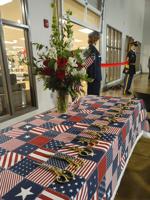 Ivey visits Alabama Veterans Museum & Archives