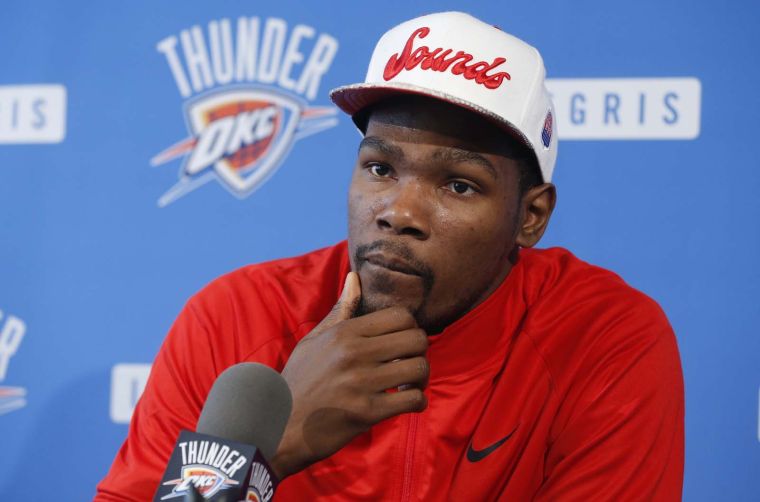 Kevin Durant leaves agent, may work with Jay-Z