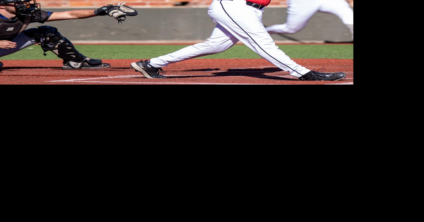 Jets' offense shines in sweep over Dawson CC