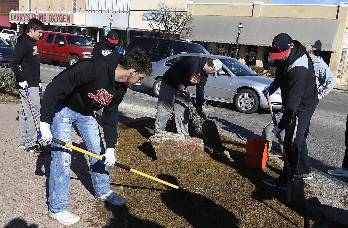 211105-news-day of kindness BH.jpg