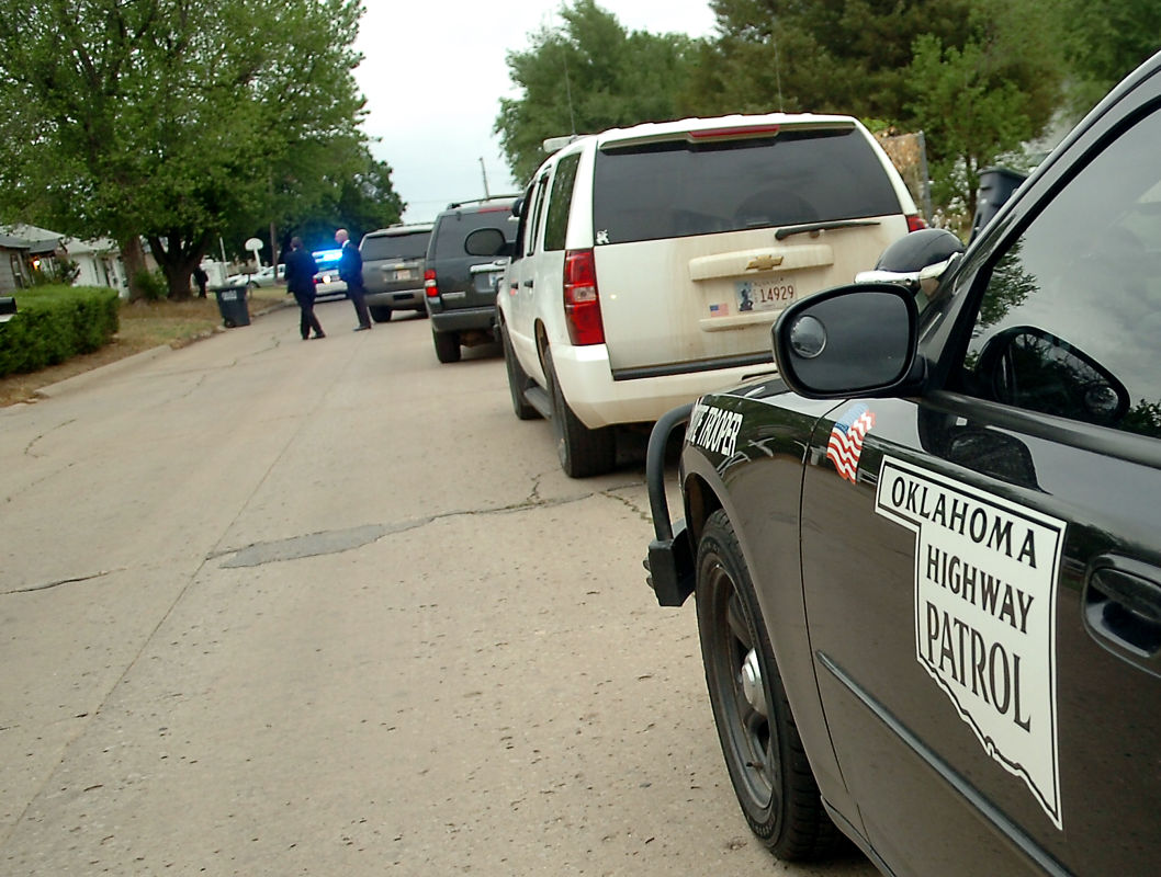 Photo slideshow Drug bust in Enid News