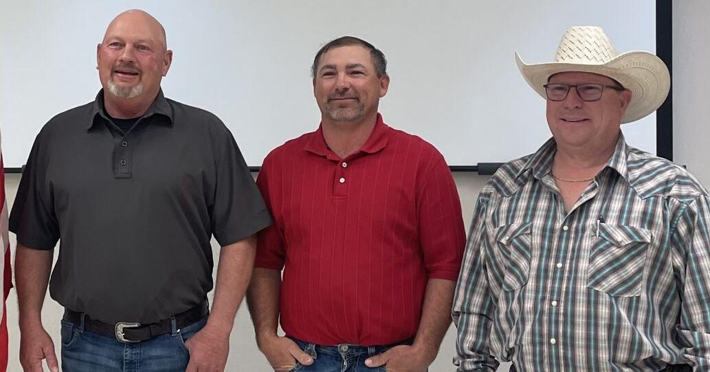 County commission candidates outline qualifications at forum - Vimarsana News