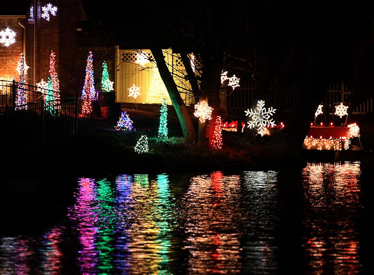 Christmas Lights 23 BH.jpg