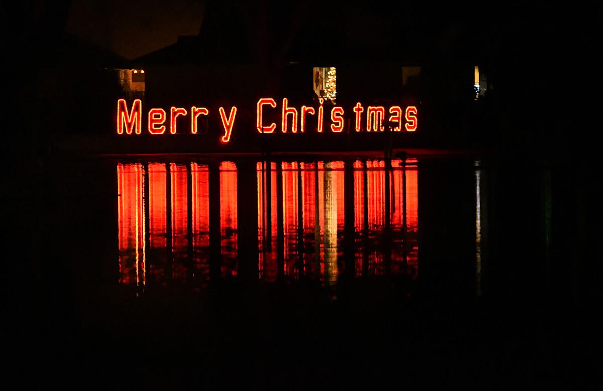 Christmas Lights 22 BH.jpg