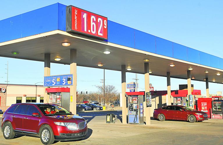 With holiday travel approaching, gas prices continue trending downward