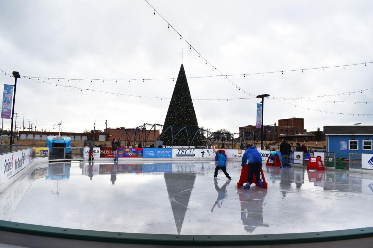 Assembling your EZ ICE Rink - EZ ICE, Inc.