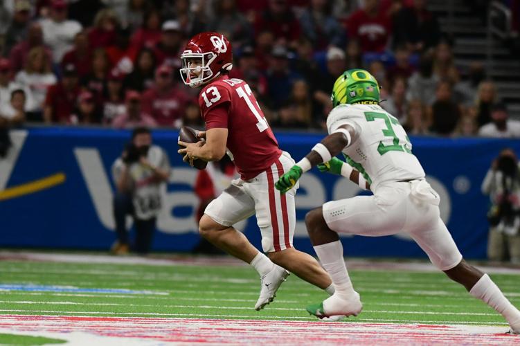 Photo Slideshow Oklahoma Sooners in the Alamo Bowl 2021 Sports