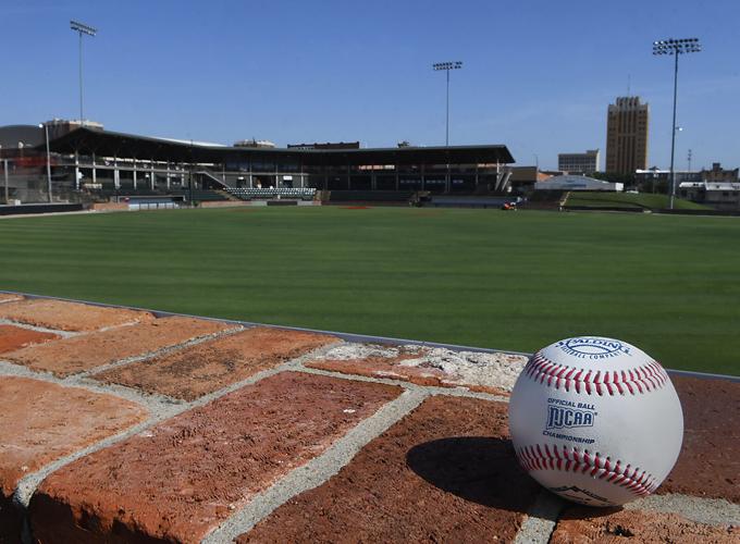 Baseball Receives Top Overall Seed Ahead of NJCAA DII World Series -  Heartland Community College Athletics