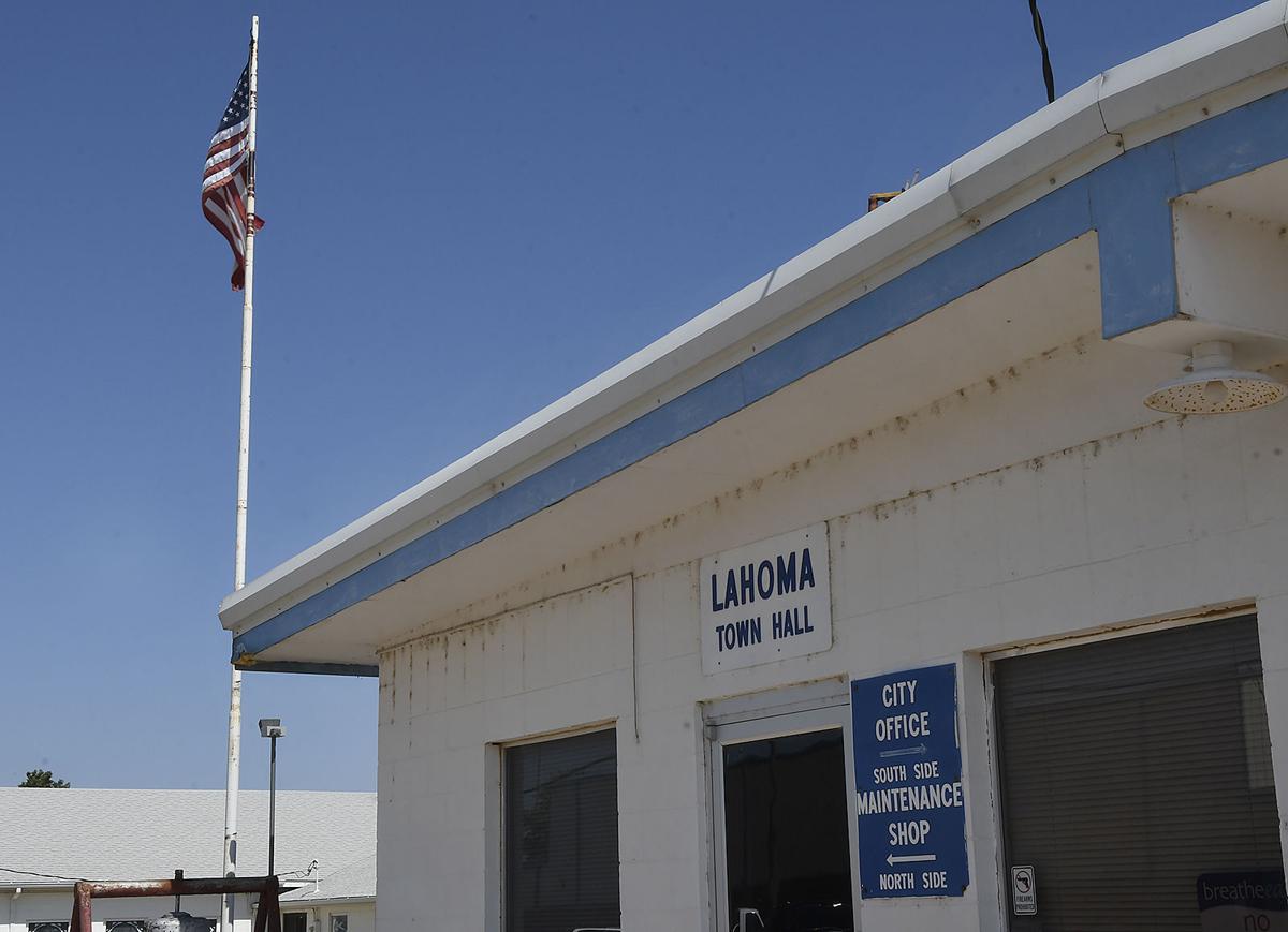 Lahoma voters approve OG&E franchise agreement Local News